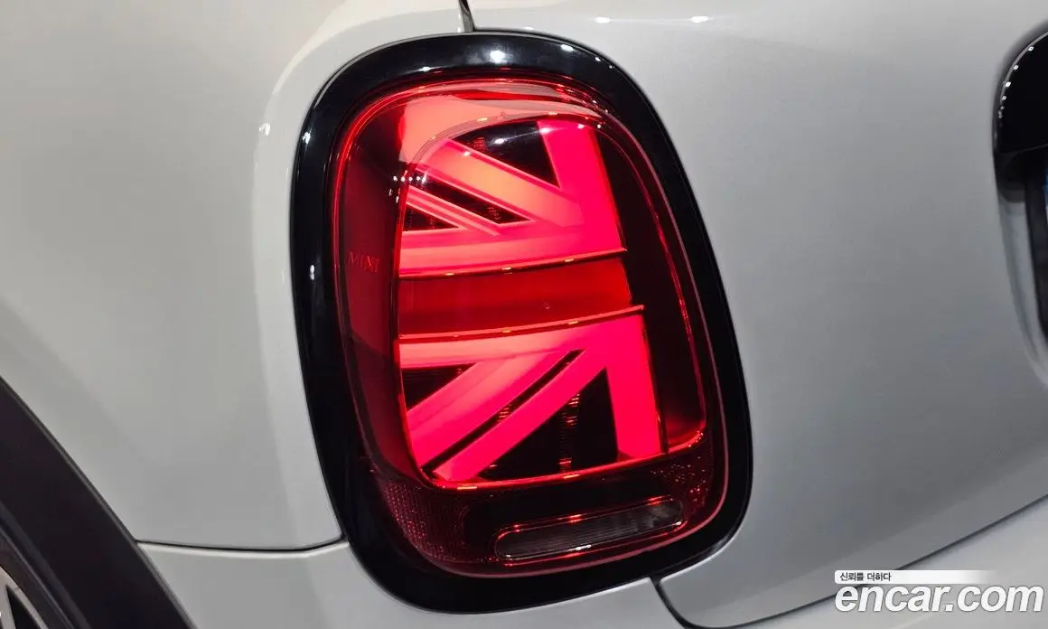 Mini Cooper 2021 2.0 автомат (гидро), фото 9