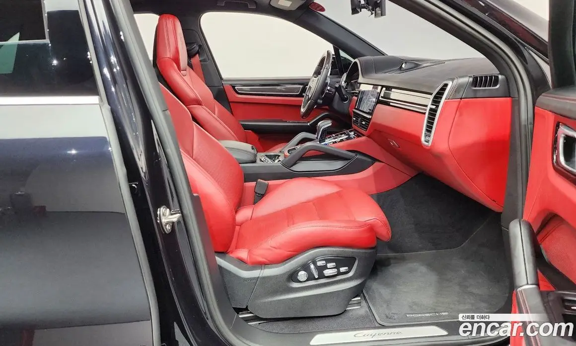 Porsche Cayenne 2019 3.0 автомат (гидро), фото 16