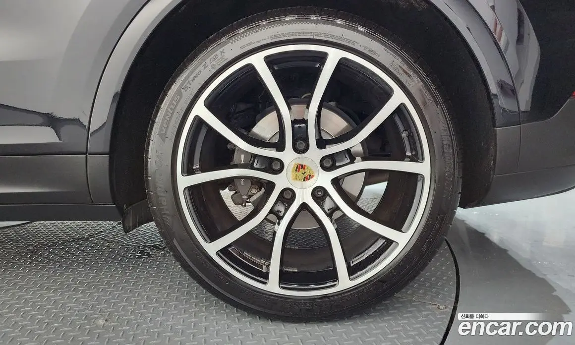Porsche Cayenne 2019 3.0 автомат (гидро), фото 7