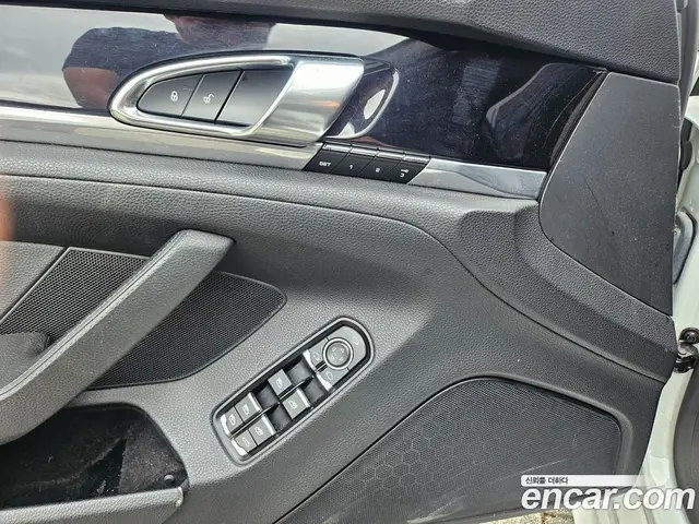 Porsche Panamera 2013 3.6 автомат (гидро), миниатюра 11