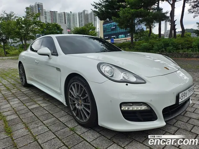 Porsche Panamera 2013 3.6 автомат (гидро), миниатюра 3