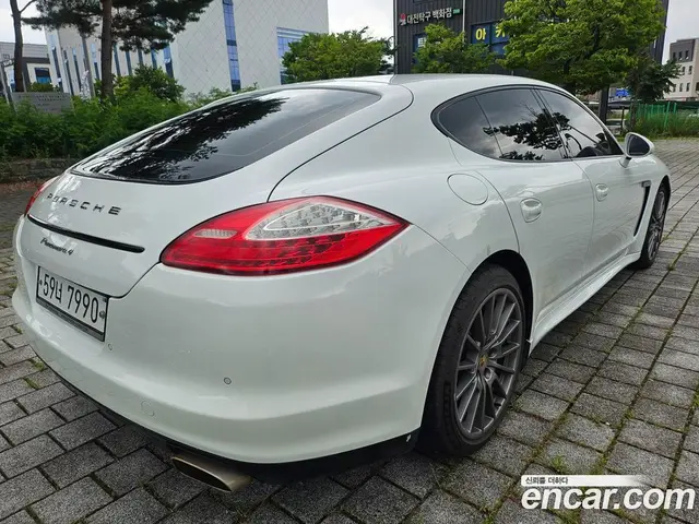 Porsche Panamera 2013 3.6 автомат (гидро), миниатюра 6