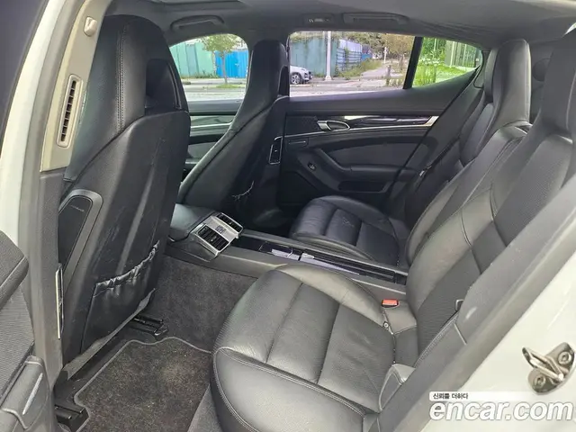 Porsche Panamera 2013 3.6 автомат (гидро), миниатюра 9