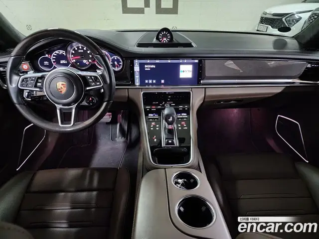 Porsche Panamera 2020 4.0 автомат (гидро), миниатюра 6