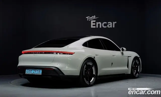 Porsche Taycan 2024 0.1 автомат (гидро), миниатюра 2