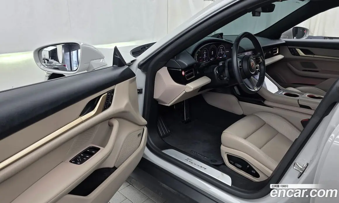 Porsche Taycan 2024 0.1 автомат (гидро), фото 13
