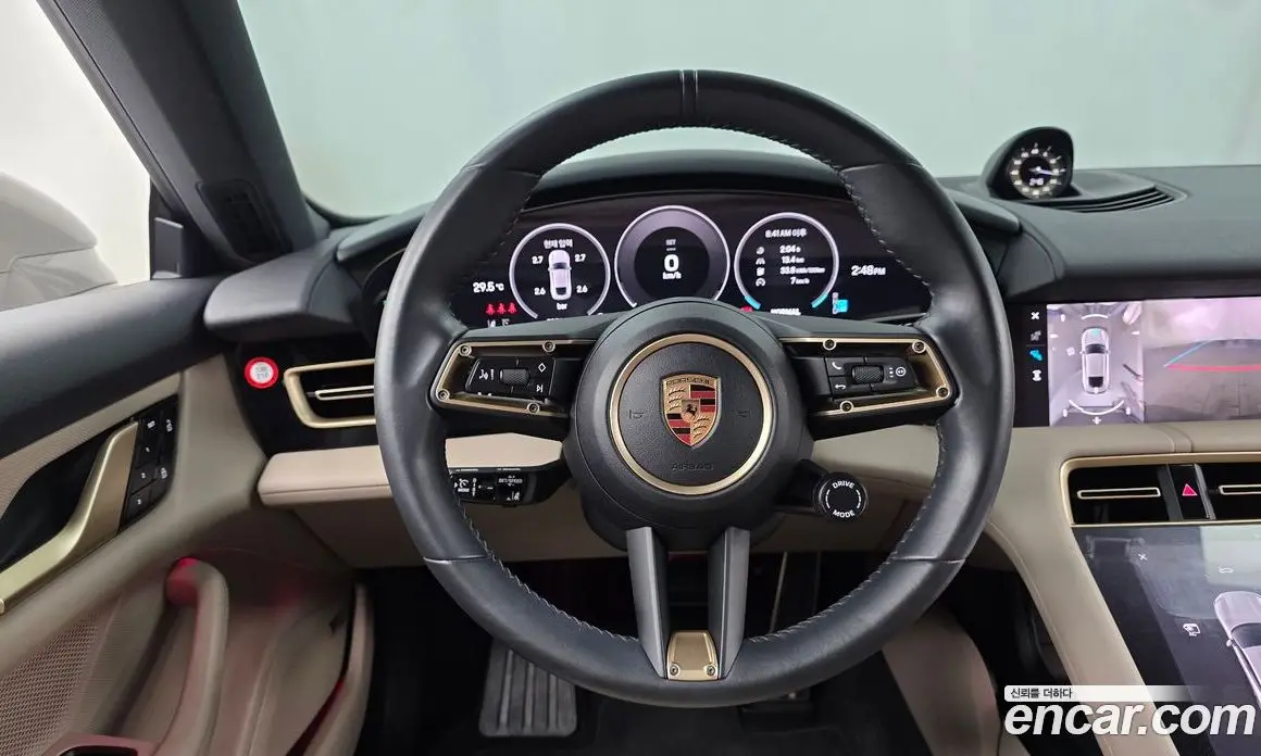 Porsche Taycan 2024 0.1 автомат (гидро), фото 18