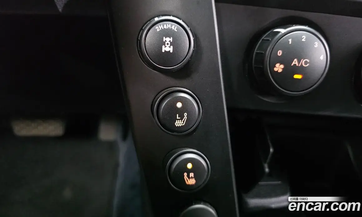 SsangYong Korando 2015 2.0 автомат (гидро), фото 16