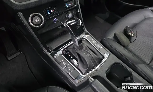 SsangYong Korando 2019 1.6 автомат (гидро), миниатюра 9