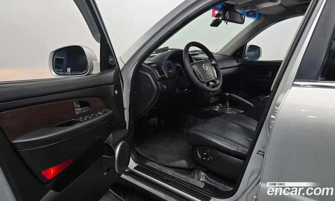 SsangYong Rexton 2013 2.0 автомат (гидро), фото 10
