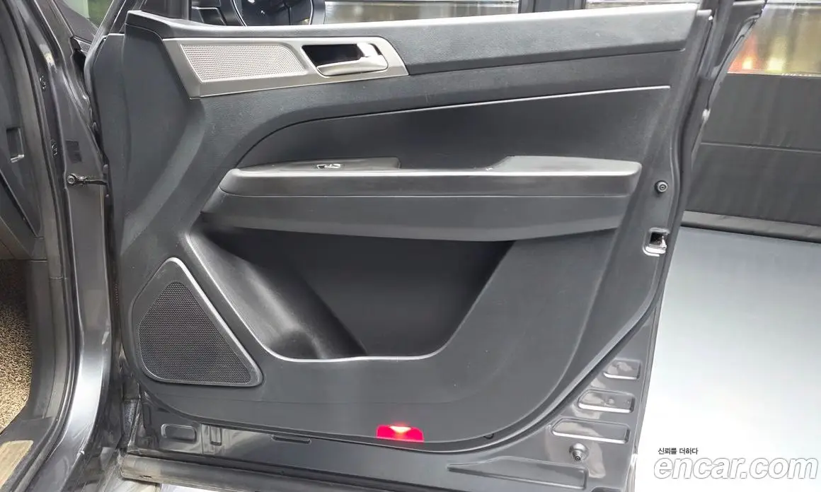 SsangYong Rexton 2019 2.2 автомат (гидро), фото 14