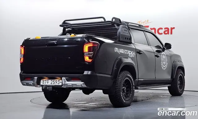 SsangYong Rexton 2019 2.2 автомат (гидро), миниатюра 2