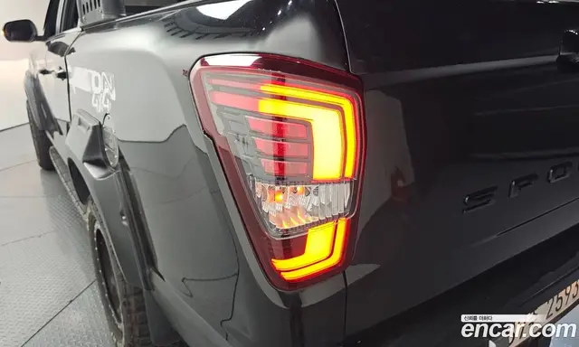 SsangYong Rexton 2019 2.2 автомат (гидро), миниатюра 9