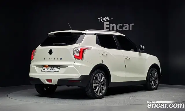 SsangYong TIBOLI 2015 1.6 автомат (гидро), миниатюра 2