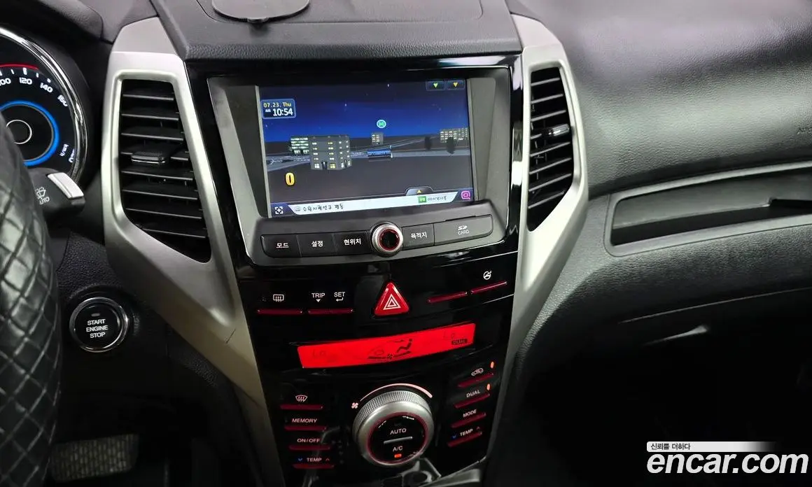 SsangYong TIBOLI 2015 1.6 автомат (гидро), фото 13