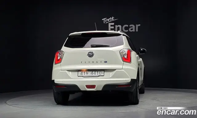 SsangYong TIBOLI 2015 1.6 автомат (гидро), миниатюра 4
