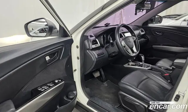SsangYong TIBOLI 2015 1.6 автомат (гидро), миниатюра 10
