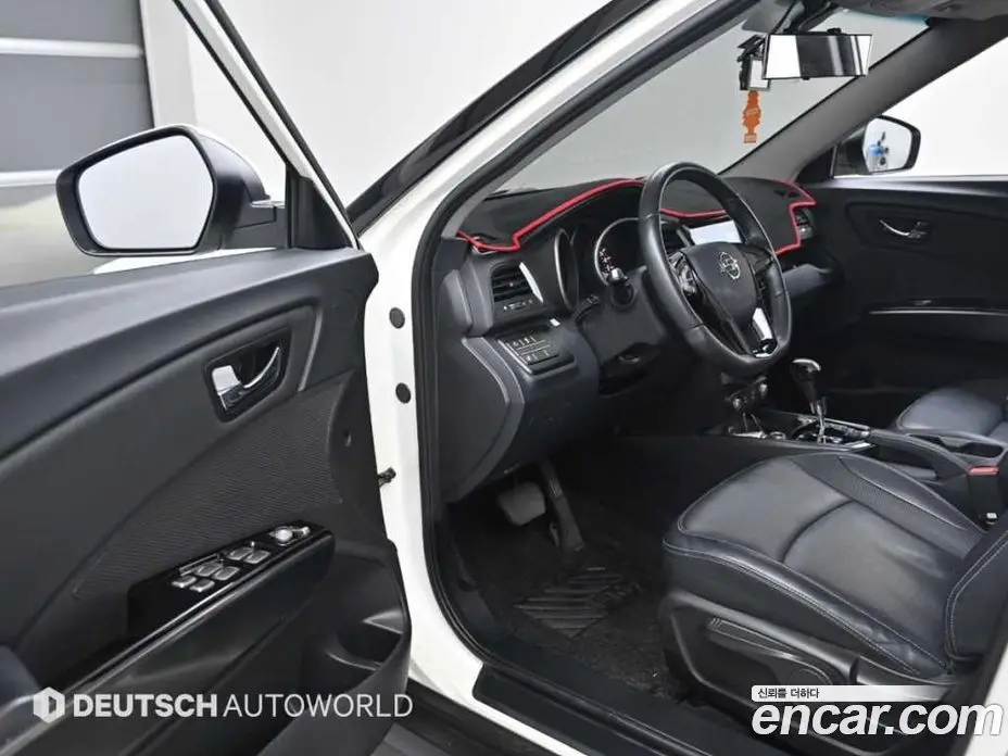 SsangYong TIBOLI 2016 1.6 автомат (гидро), фото 11