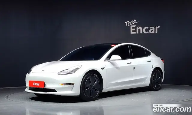 Tesla Model 3, 2020, 45 179 км