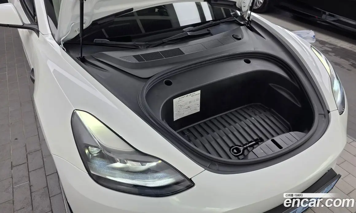 Tesla Model 3 2022 0.2 автомат (гидро), фото 6