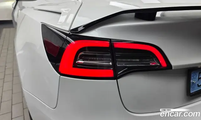 Tesla Model 3 2022 0.2 автомат (гидро), миниатюра 9