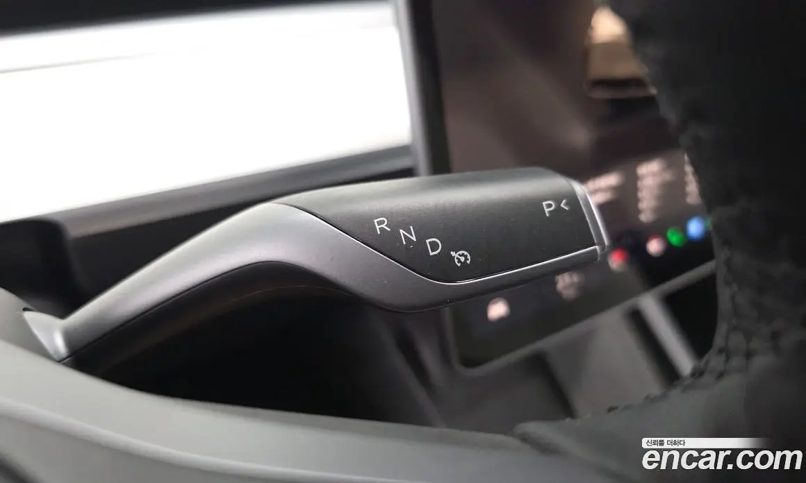 Tesla Model Y 2022 0.2 автомат (гидро), фото 11