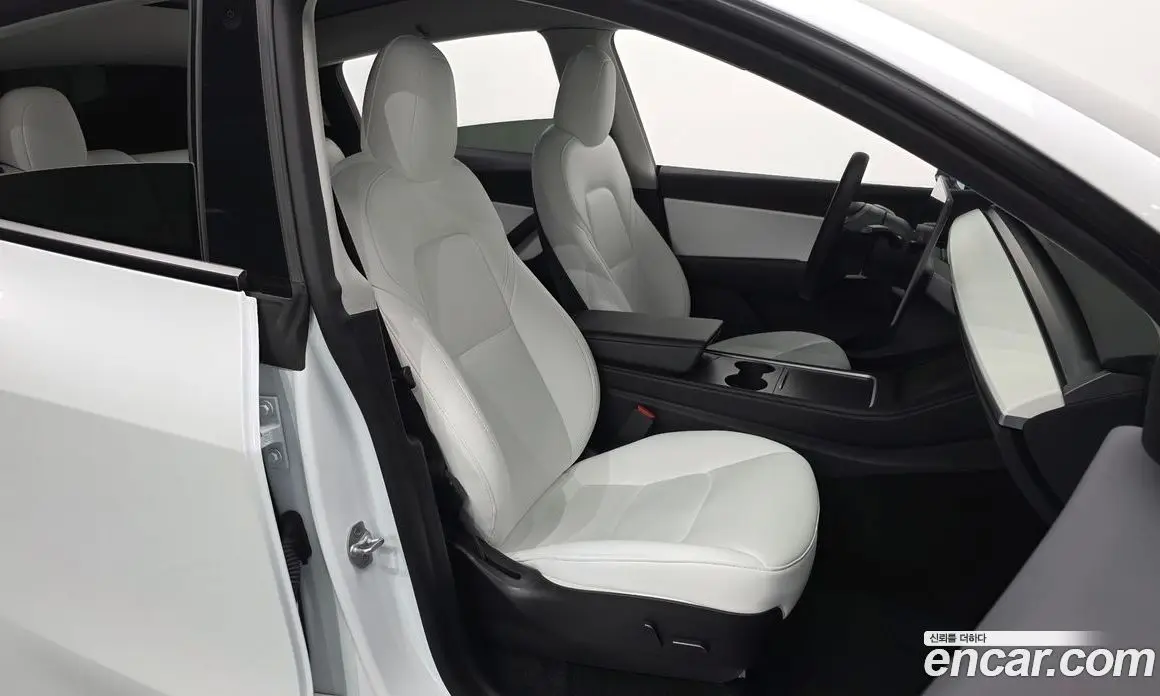Tesla Model Y 2022 0.2 автомат (гидро), фото 15