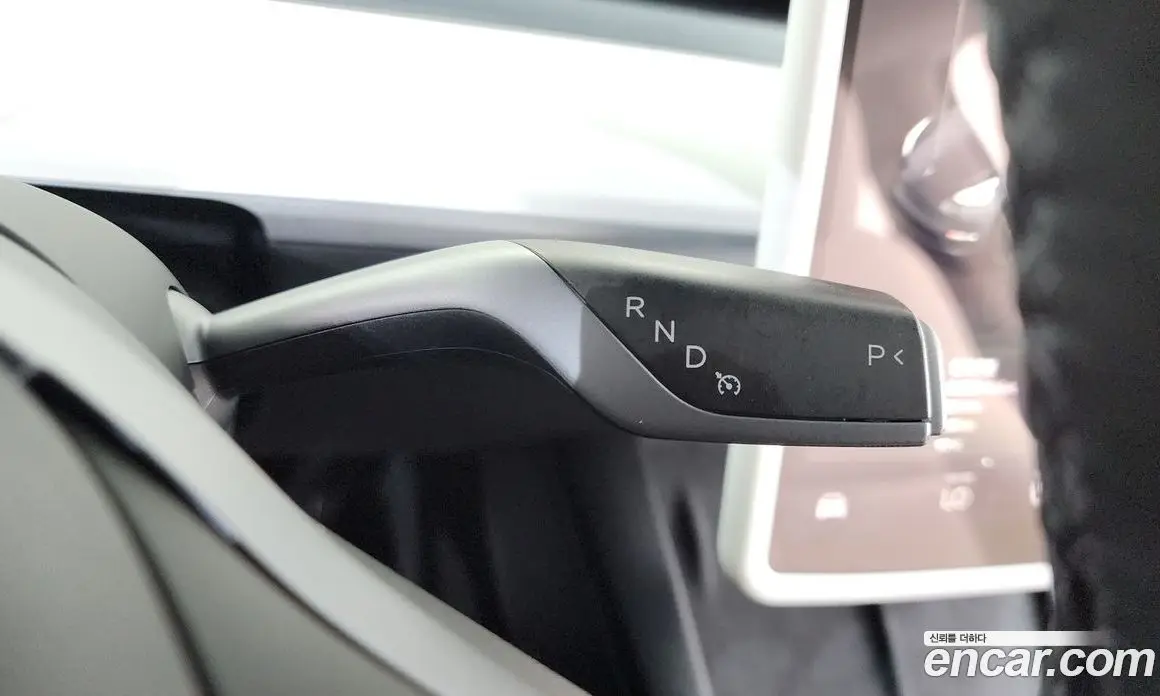 Tesla Model Y 2022 0.2 автомат (гидро), фото 12
