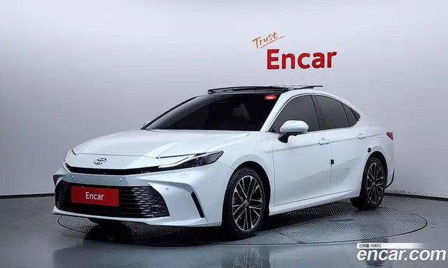 Toyota Camry, 2026, 920 км