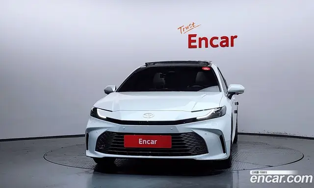 Toyota Camry 2026 2.5 автомат (гидро), миниатюра 3