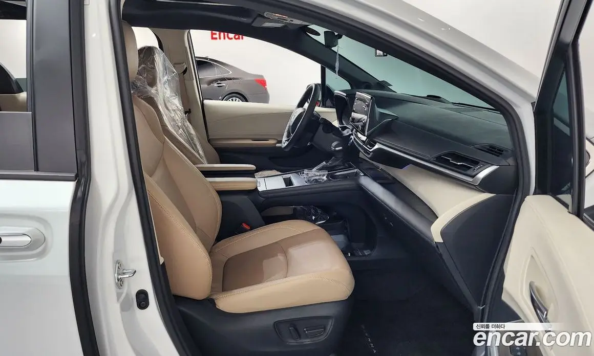Toyota Sienna 2022 2.5 автомат (гидро), фото 16