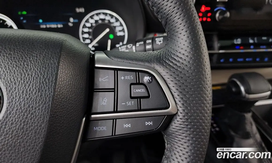 Toyota Sienna 2022 2.5 автомат (гидро), фото 22
