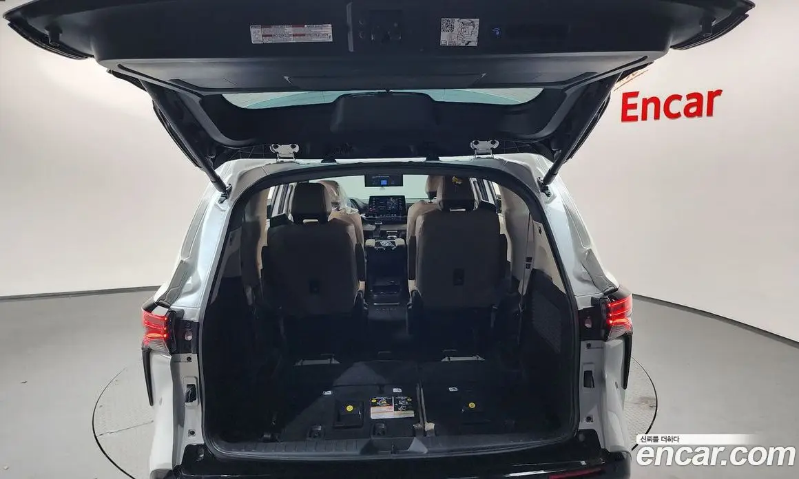 Toyota Sienna 2022 2.5 автомат (гидро), фото 26