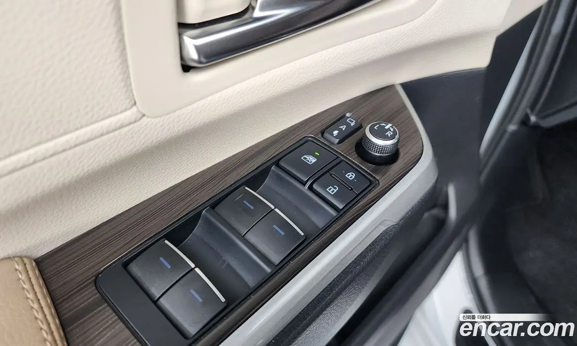 Toyota Sienna 2022 2.5 автомат (гидро), фото 35
