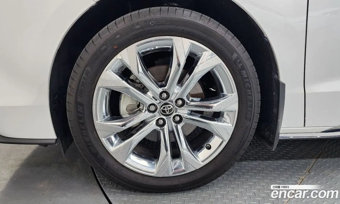 Toyota Sienna 2022 2.5 автомат (гидро), фото 5