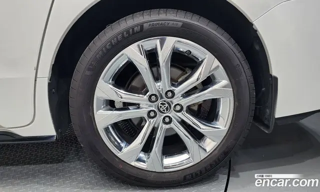 Toyota Sienna 2022 2.5 автомат (гидро), миниатюра 7