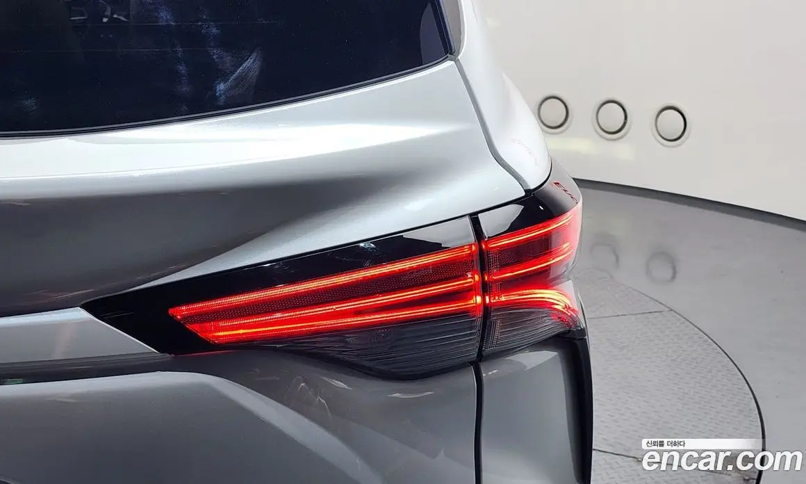 Toyota Sienna 2022 2.5 автомат (гидро), фото 9