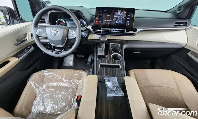 Toyota Sienna 2022 2.5 автомат (гидро), миниатюра 10