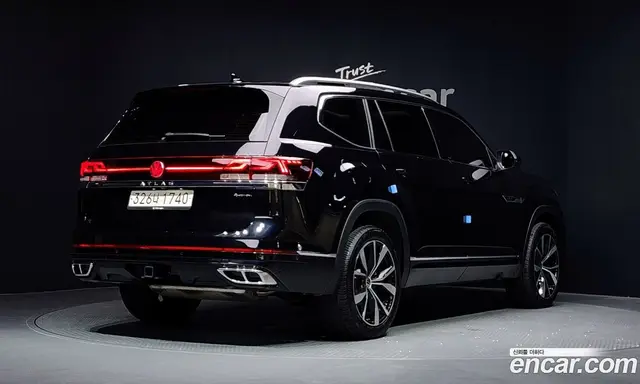 Volkswagen Atlas 2025 2.0 автомат (гидро), миниатюра 2