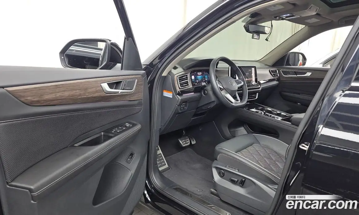 Volkswagen Atlas 2025 2.0 автомат (гидро), фото 13