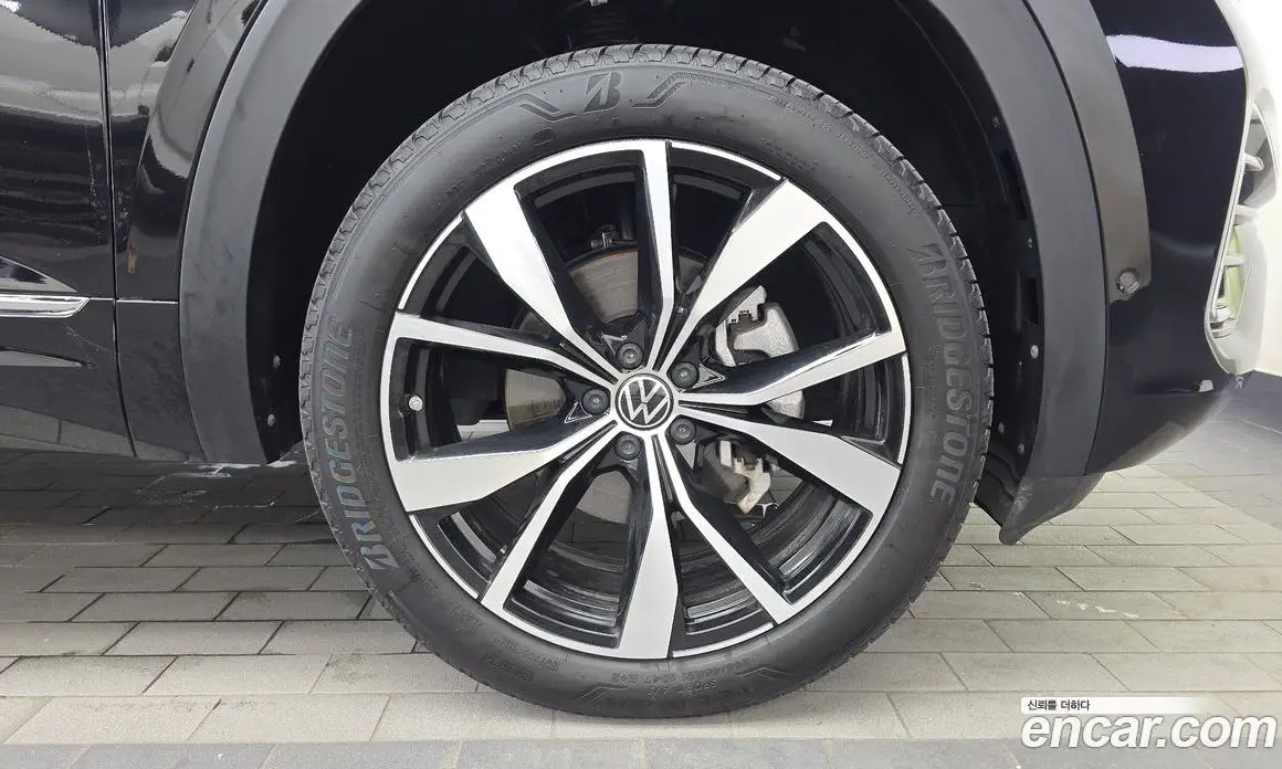 Volkswagen Atlas 2025 2.0 автомат (гидро), фото 7