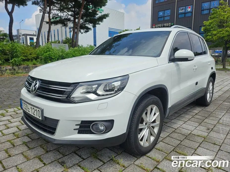 Volkswagen Tiguan 2014 2.0 автомат (гидро), фото 3