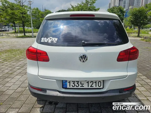 Volkswagen Tiguan 2014 2.0 автомат (гидро), миниатюра 7