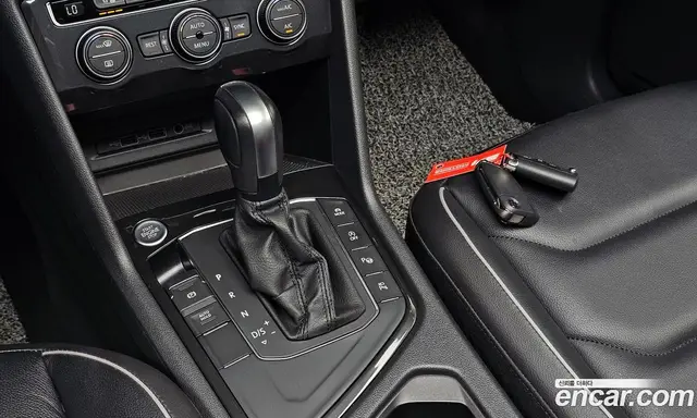 Volkswagen Tiguan 2020 2.0 автомат (гидро), миниатюра 11