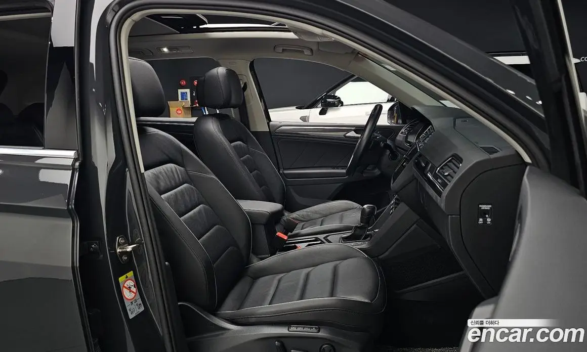 Volkswagen Tiguan 2020 2.0 автомат (гидро), фото 16