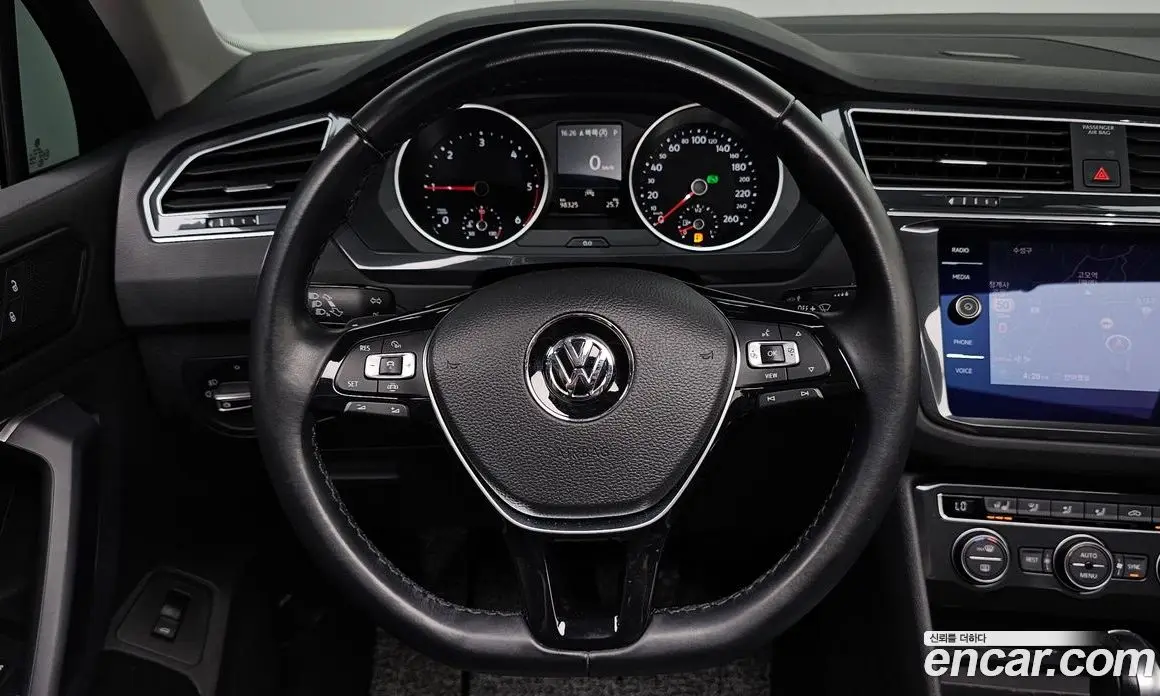 Volkswagen Tiguan 2020 2.0 автомат (гидро), фото 18