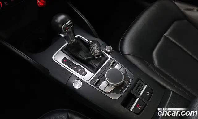 Audi A3 2015 2.0 автомат (гидро), миниатюра 11