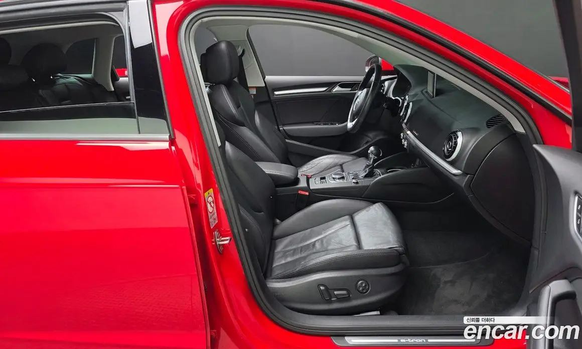 Audi A3 2016 1.4 автомат (гидро), фото 11