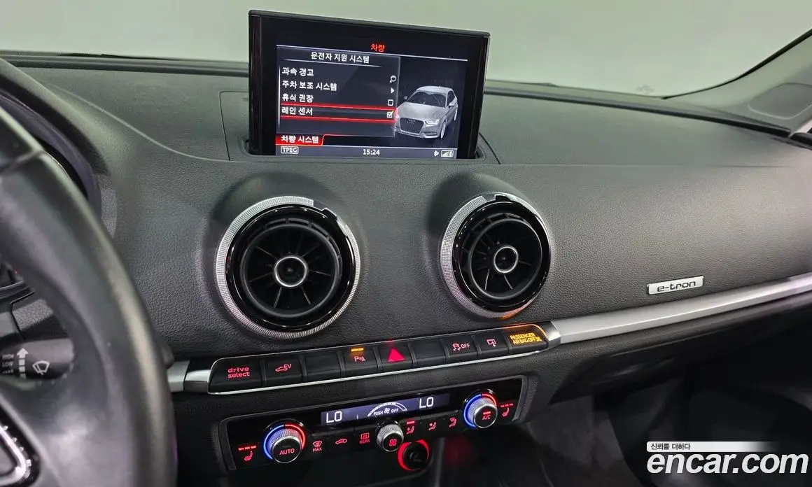 Audi A3 2016 1.4 автомат (гидро), фото 14