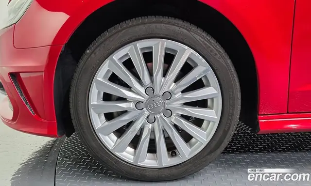 Audi A3 2016 1.4 автомат (гидро), миниатюра 5